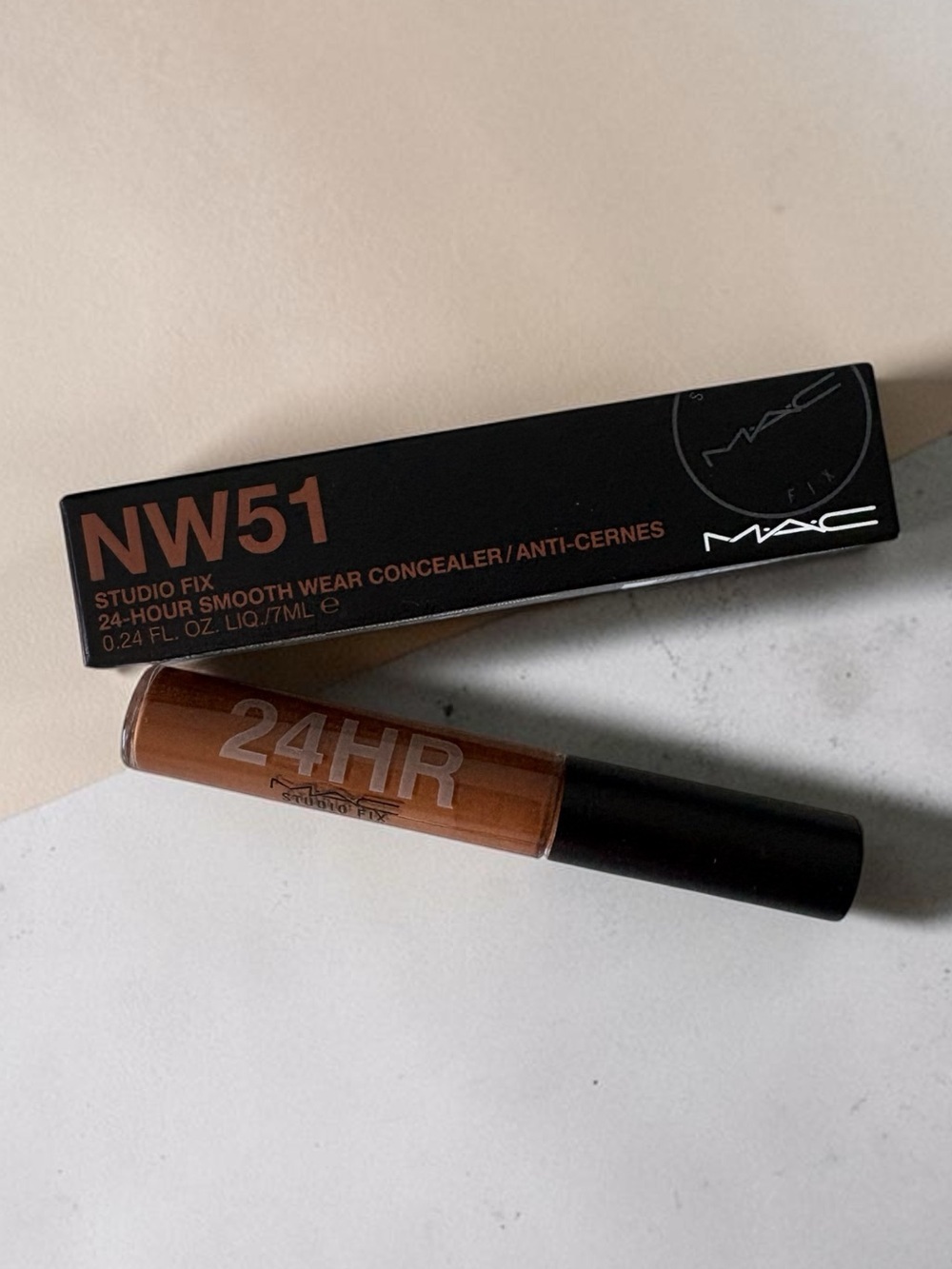 MAC Studio Fix 24 hour Smooth Wear Concealer NW51 NEW
